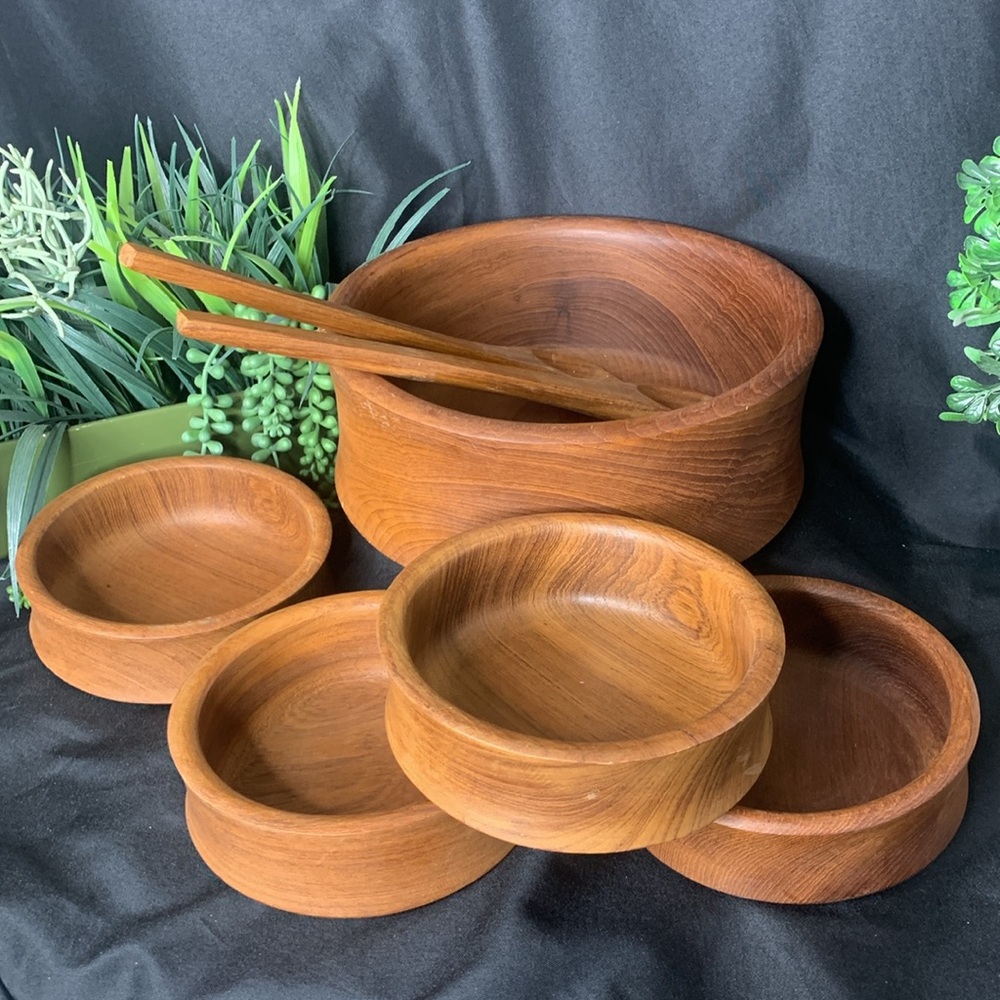 Vintage 7 piece teakwood salad bowl and serving set